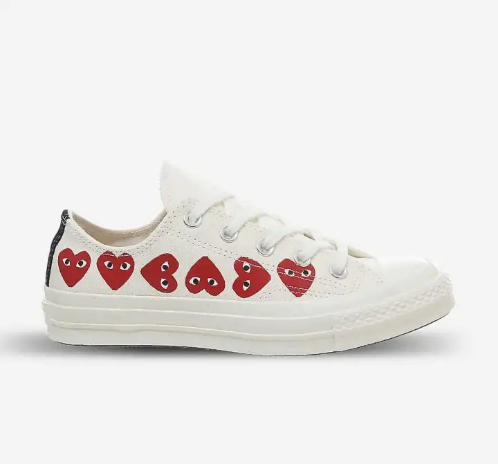 converse shoes with love heart