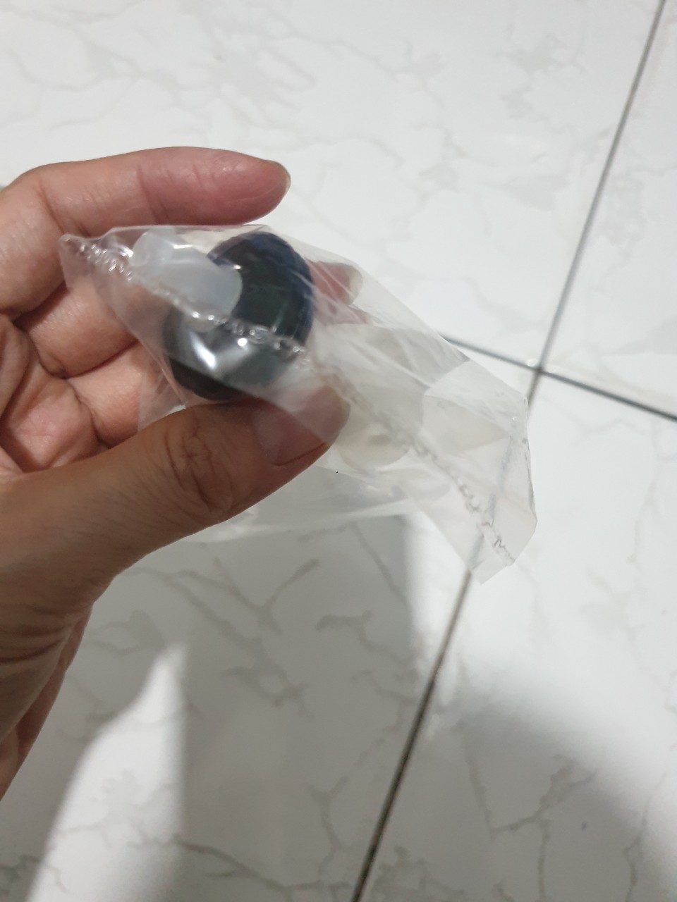 ( MADE IN THAILAND)  Lọc xăng máy cắt cỏ bình xăng trên.