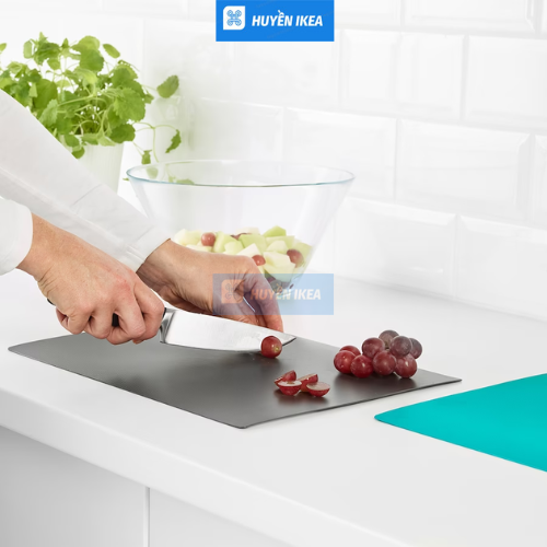 Thớt nhựa IKEA BERGTUNGA