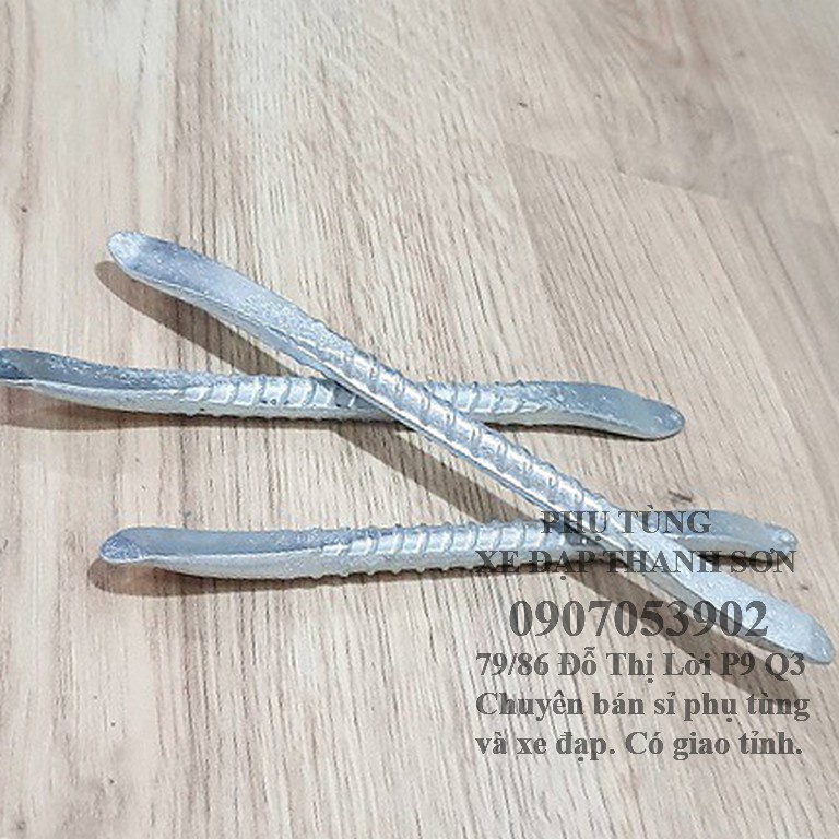 Cây nạy vỏ - móc lốp xe đạp (bán lẻ 1 cây)