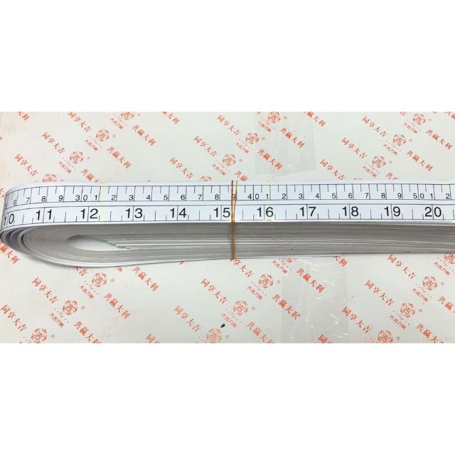 thước dán bàn máy