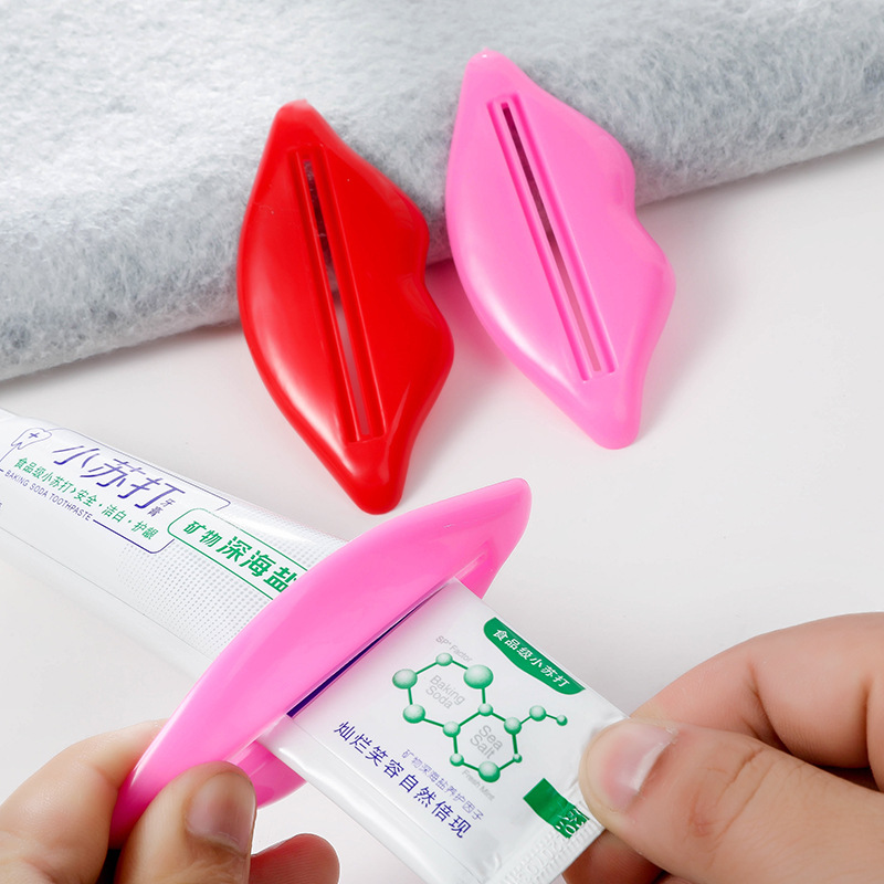 Bathroom Tube Holder Toothpaste Squeezer With Lip Design Rolling Holder For Bathroom Tubes Lip-shaped Toothpaste Accessory Easy Toothpaste Dispenser