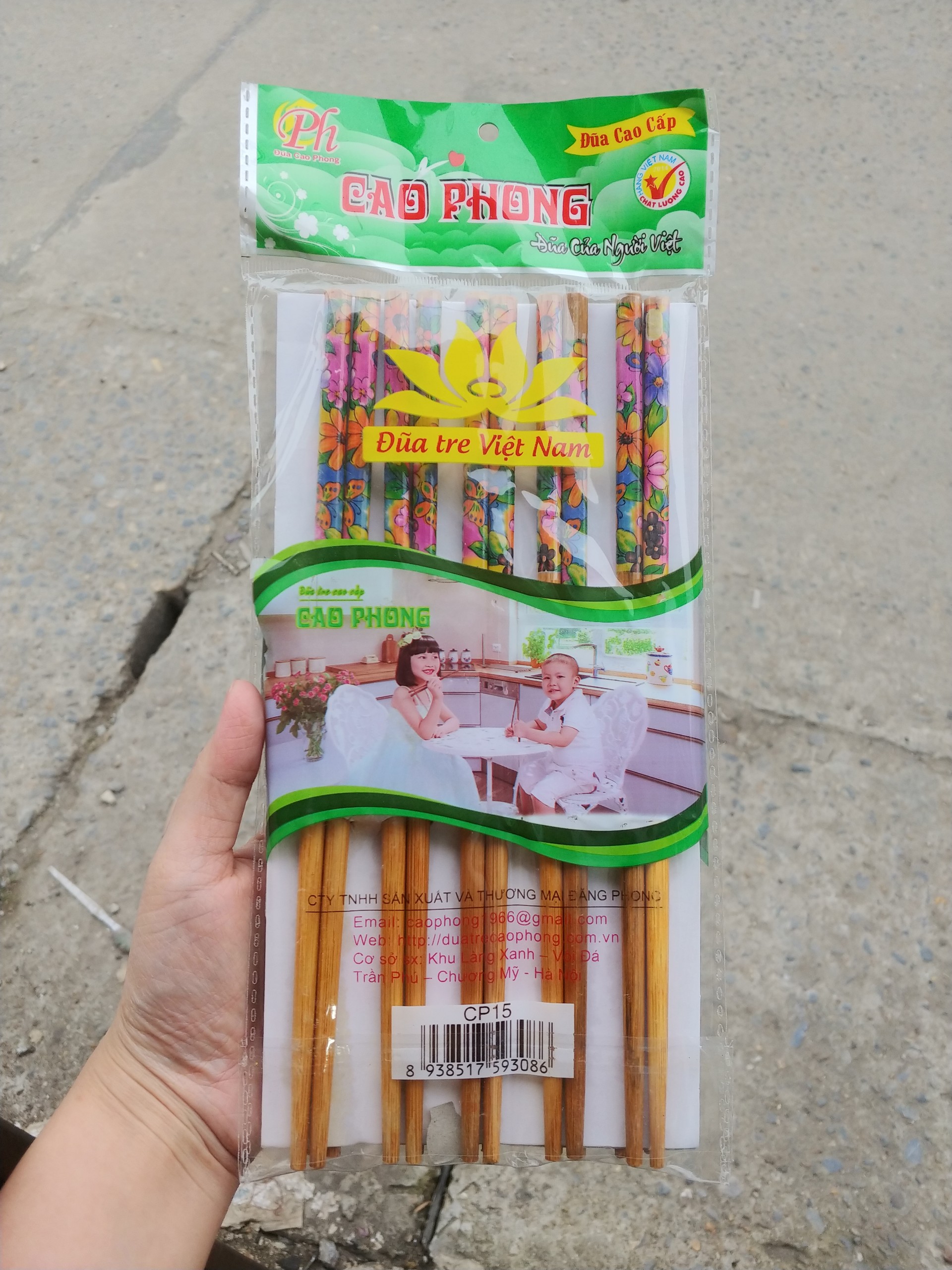 Vỉ 10 đôi đũa tre Cao Phong