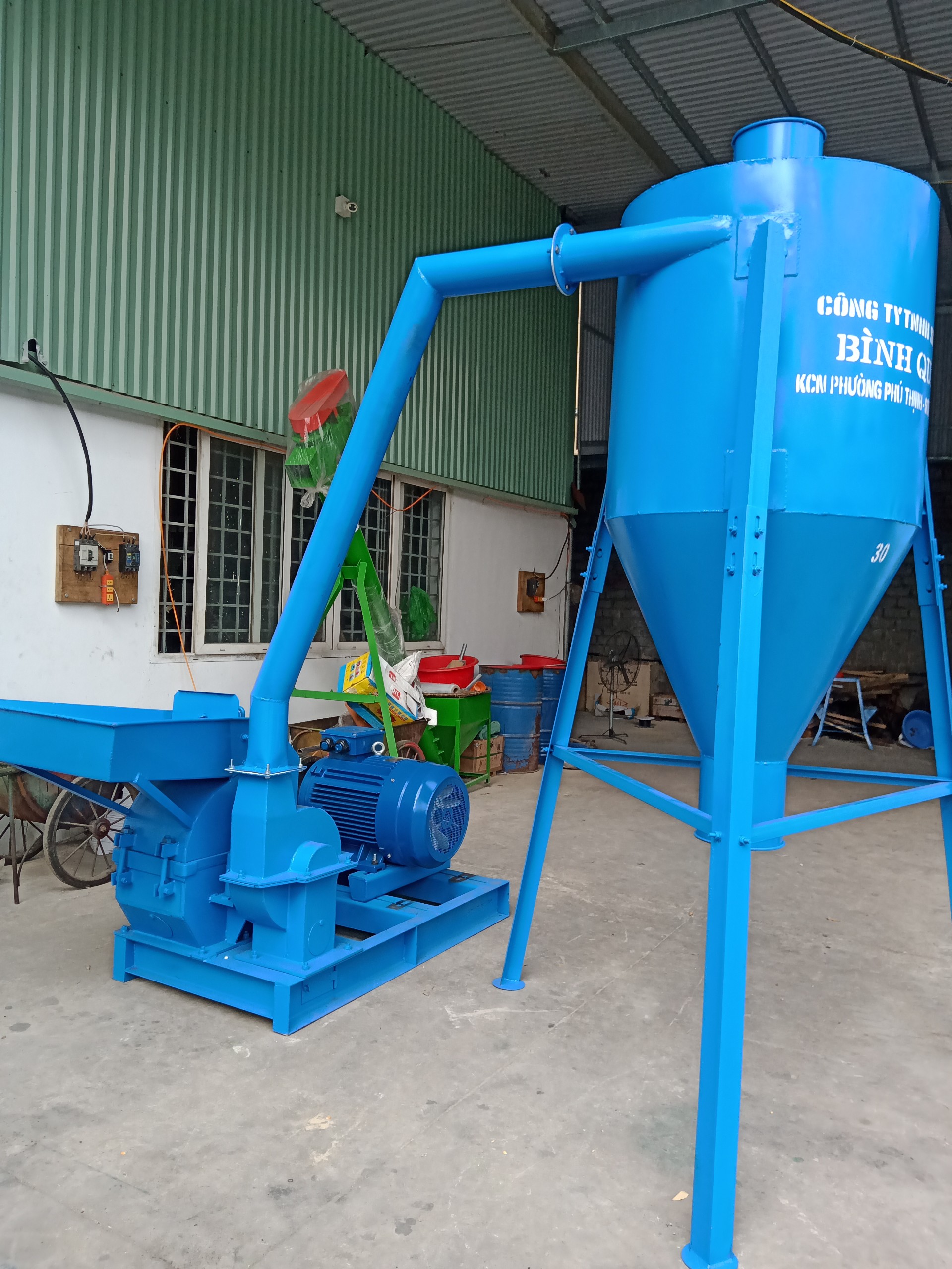 Máy Nghiền 30 Nghiền Ngô 2 tấn/h