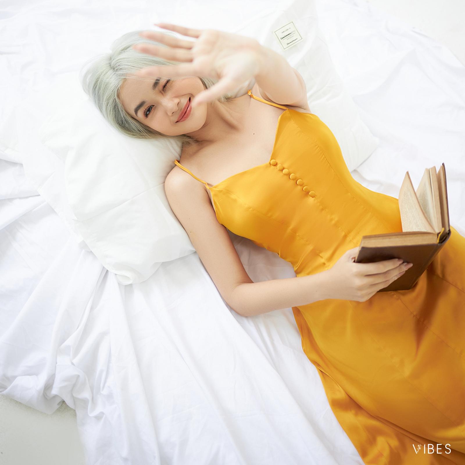 VIBES Váy ngủ lụa trơn Lady Dress