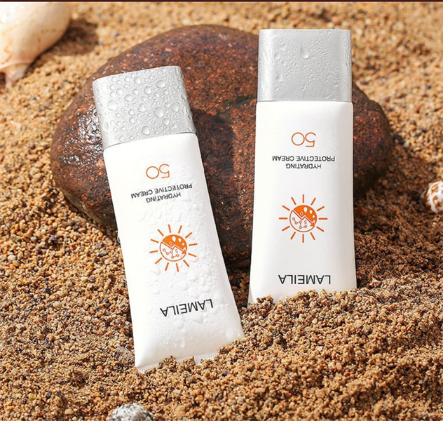 Kem chống nắng TRẮNG 3058 trắng da chống nước 50g với SPF 50+ PA+ giúp da sáng rạng rỡ nội địa sỉ rẻ SUNSCREEN WE STORE