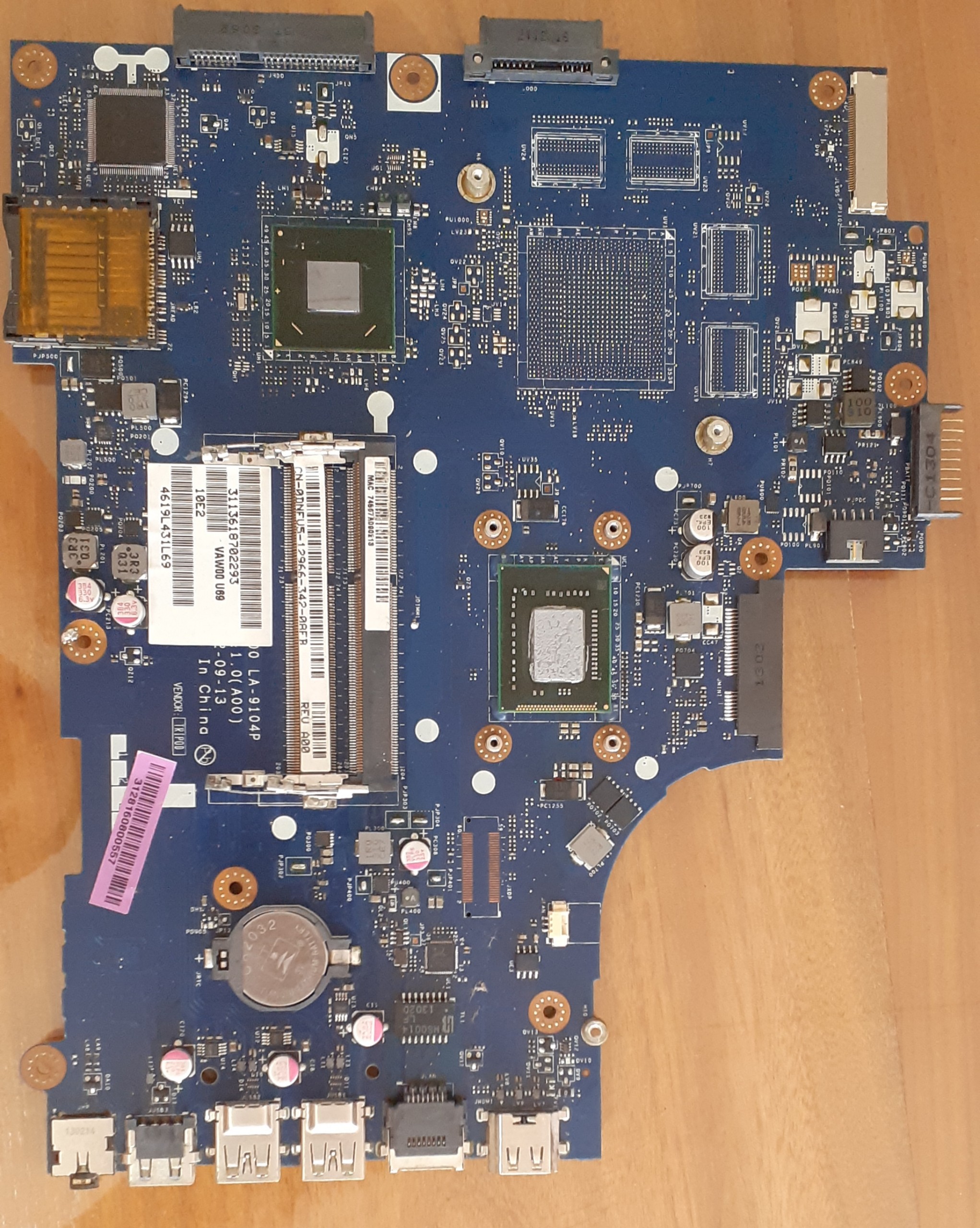 Main Laptop Dell 3521 ( Main hỏng dùng cho kỹ thuật sữa chữa)