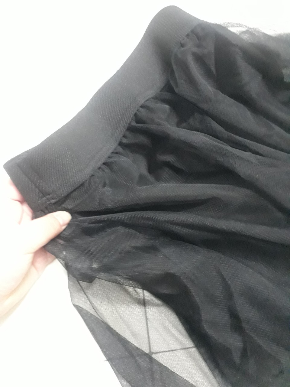 Chân váy dáng dài 3 tầng ren màu đen