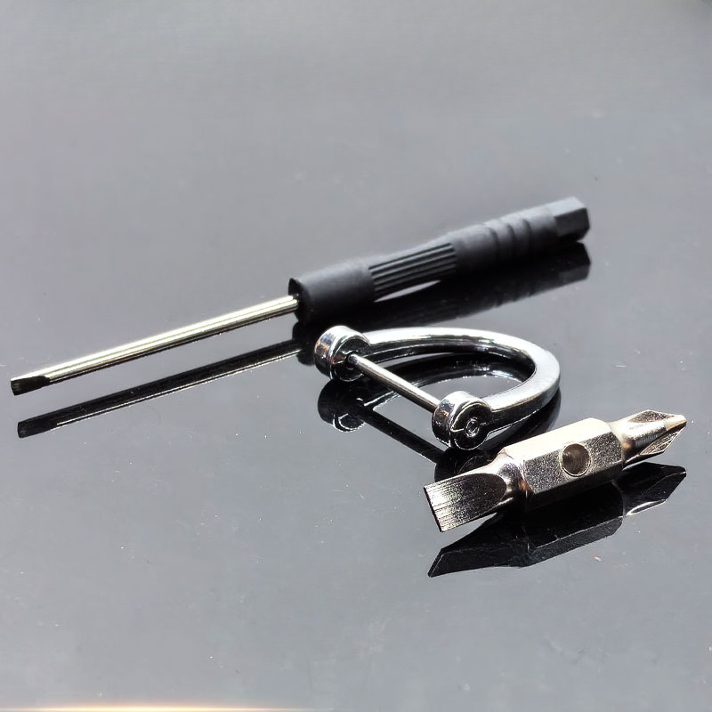 JM%20Outdoor%20Portable%20Mini%20Double%20Headed%20Cross%20Screwdriver%20Straight%20Screwdriver%20Keychain%20Pendant%20-%20Image%207