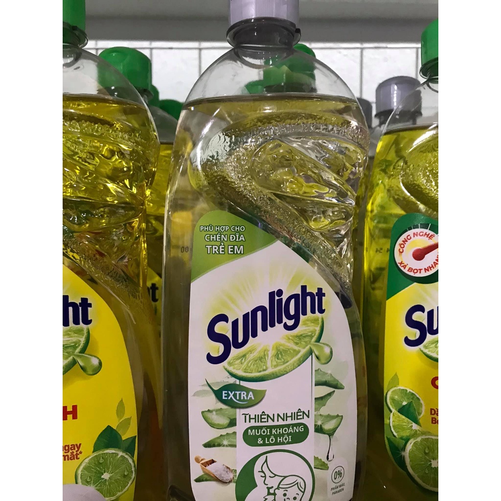 Chai nước rửa bát Sunlight 750g