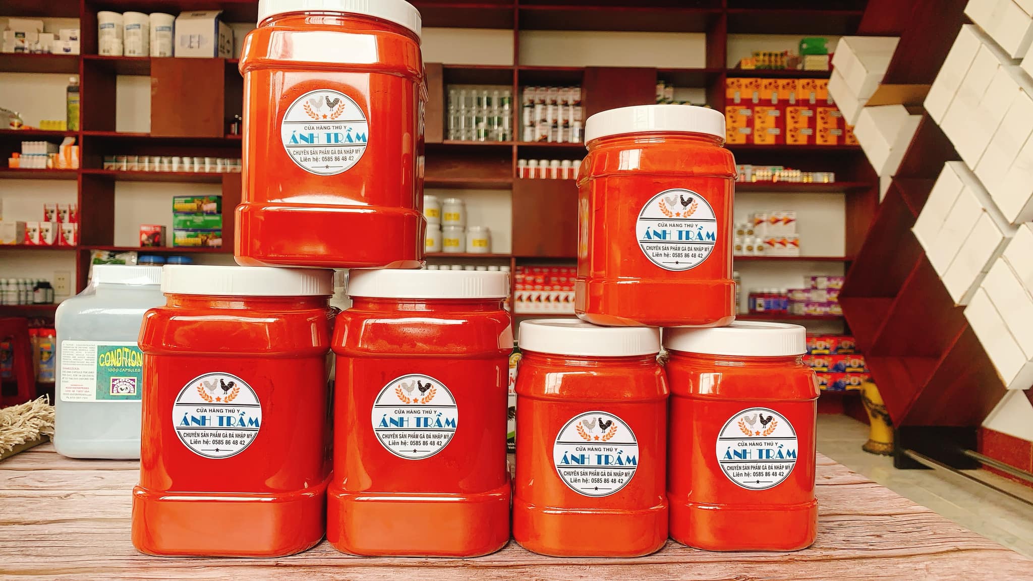 NGHỆ ĐỎ 1KG -NGUYÊN CHÂT KHÔNG PHA CHO GÀ ĐÁ