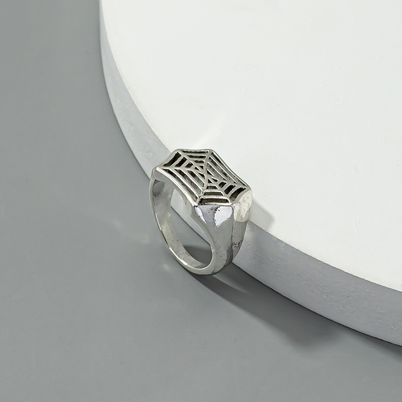 Direct supply jewelry spider web ring fashion retro trendy male punk ...