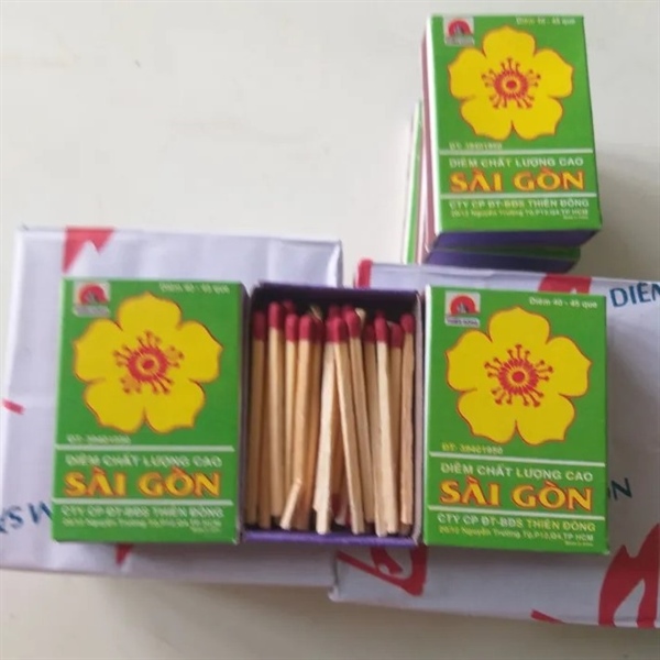 1 sắn (1 lốc) Diêm Quẹt Sài Gòn