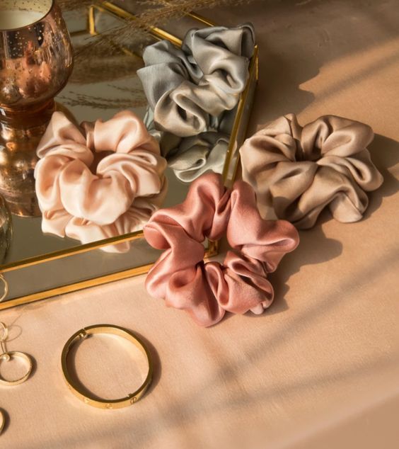 Dây cột tóc vải scrunchies lụa cao cấp màu vỏ sò - geoluhread, nhiều size
