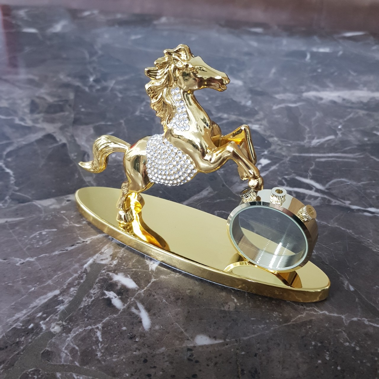 Nước hoa ngựa mã đáo đính đá