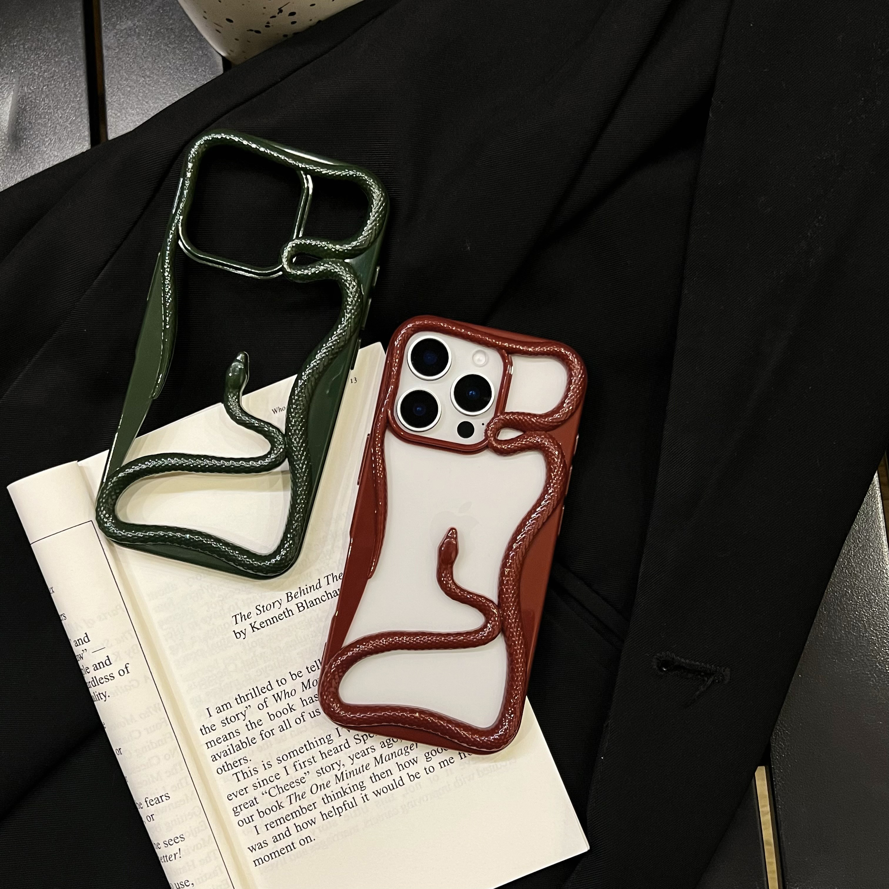 Sroof%20Case%20For%20iPhone%2011%2012%2013%2014%2015%2016%20Pro%20Max%2014%2015%2016%20Plus%20New%20electroplated%20Guangze%20Medusa%20dark%20green%20and%20wine%20red%20hollow%20snake%20Phone%20Case%20Back%20Cover%20-%20Image%202