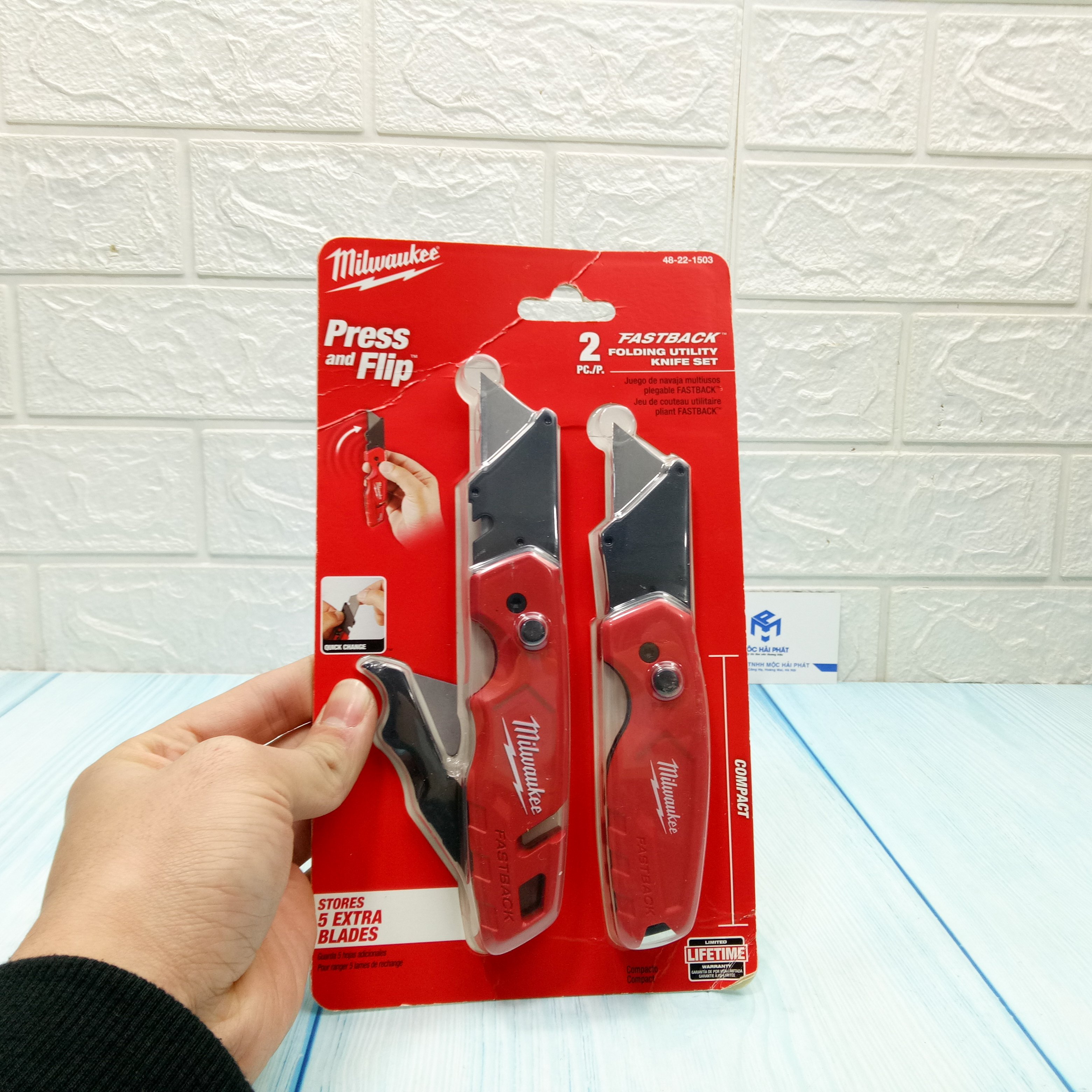 Milwaukee 48-22-1503 Bộ dao trổ gấp gọn Fastback