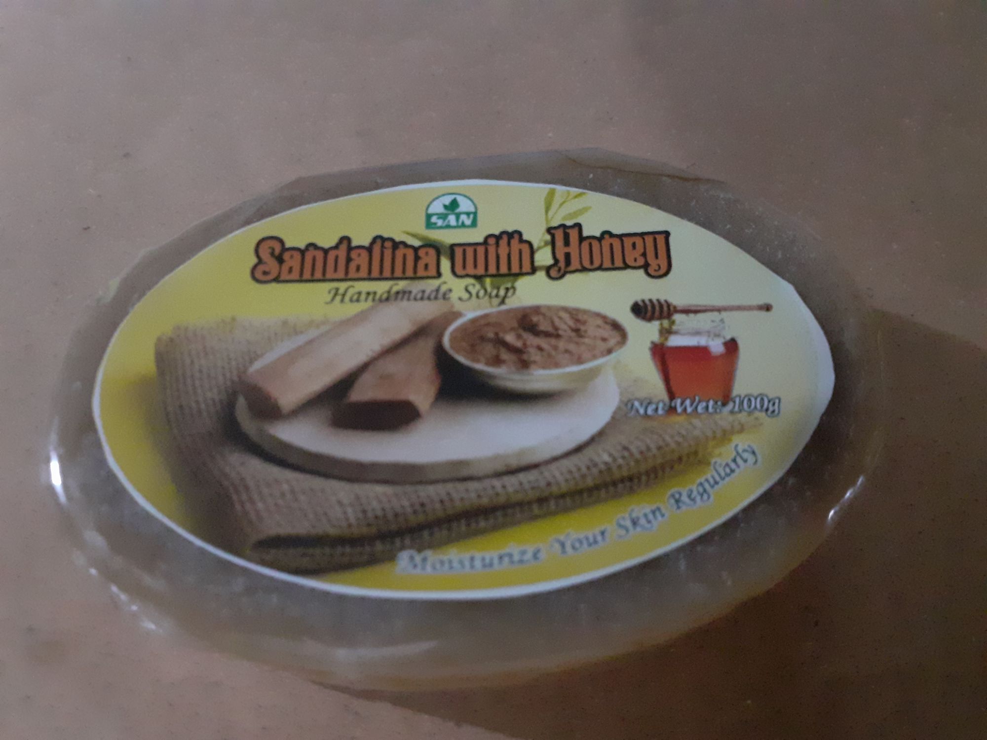 Sandalina%20with%20Honey%20Soap%20(100%20grams)%20-%20Image%202