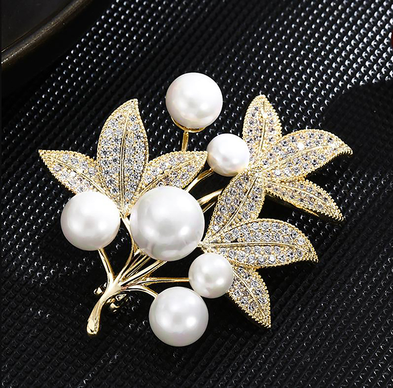 Fashion%20Pearl%20Leaf%20Brooch%20For%20Women%20Plant%20Brooches%20Clothing%20Coat%20Jewelry%20Party%20Accessries%20Gifts%20-%20Image%2010