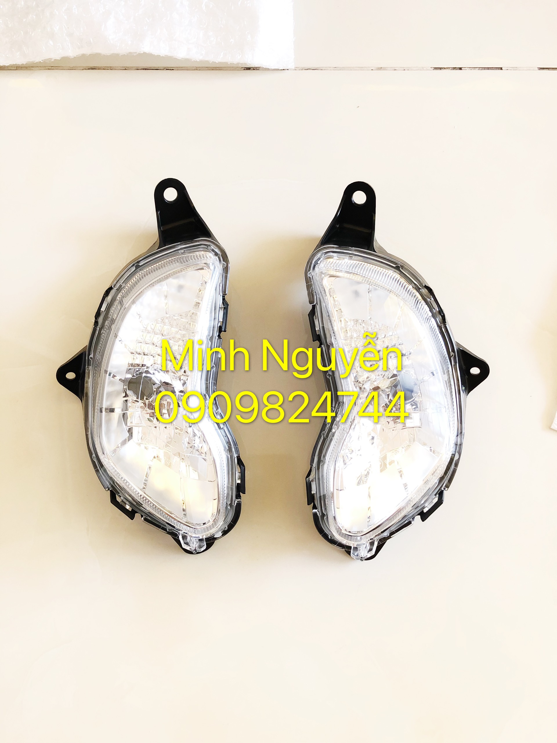Đèn xi nhan trước xe Scoopy đời mới chính hãng honda