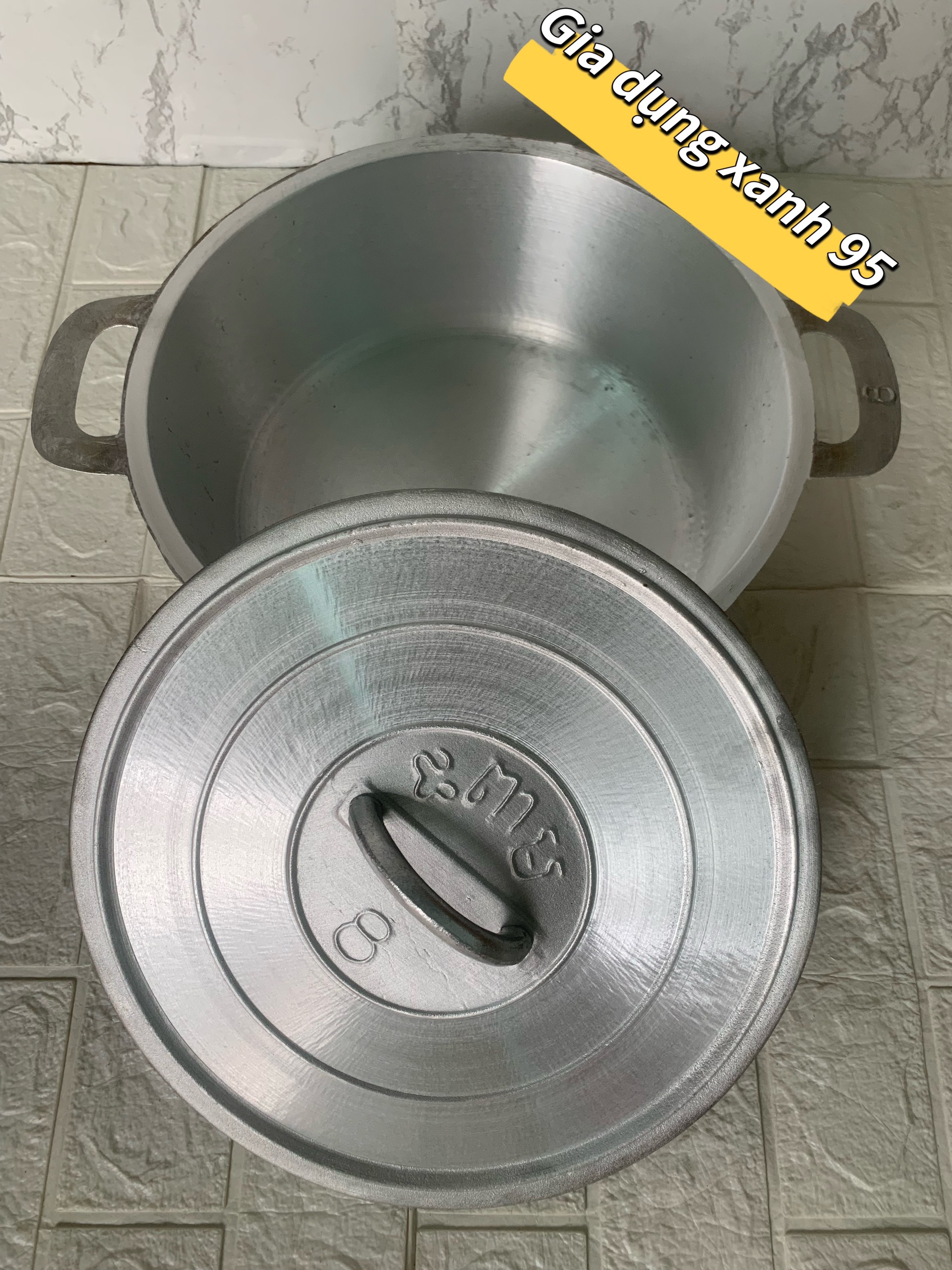 Nồi gang miên đúc 30,5cm gang đúc cao cấp