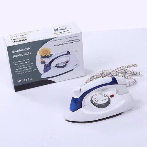 Bàn là mini cầm tay tiện dụng