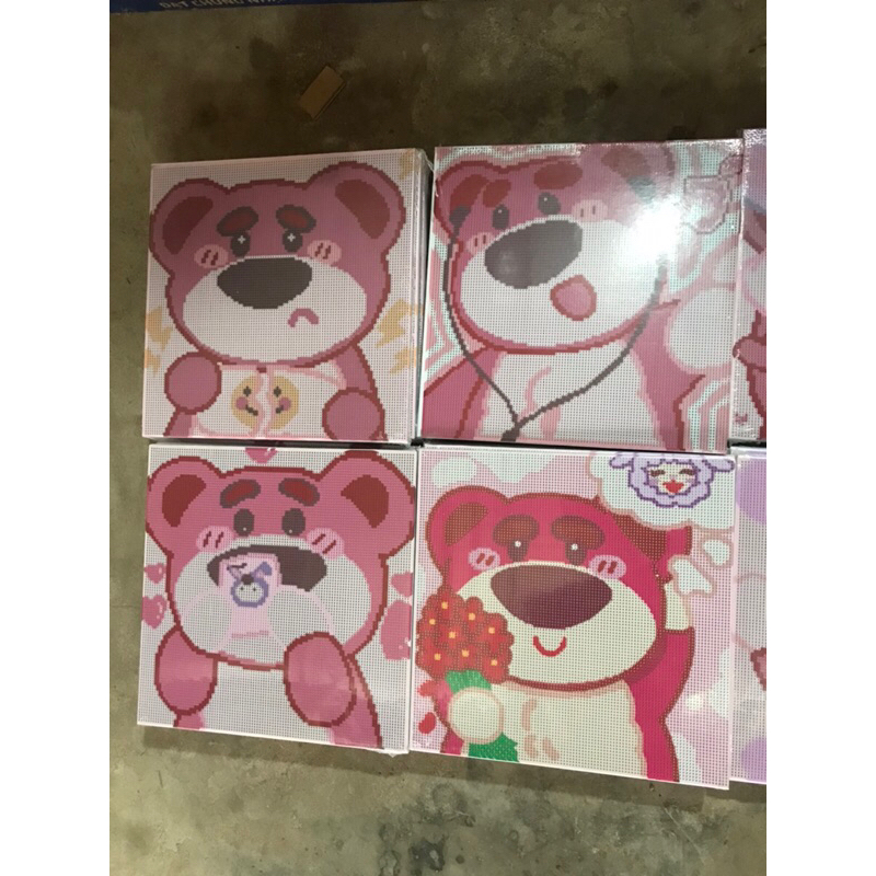 Bộ tranh đính đá gấu dâu 20x20