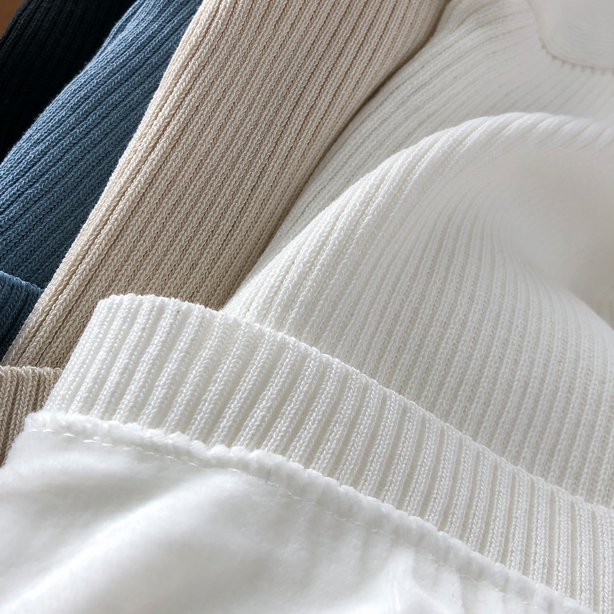 %E3%80%90Parchment%20&%20Lace%E3%80%91Winter%20Thick%20Warm%20Plus%20Velvet%20Camisoles%20Women%20Thermal%20Windproof%20Skinny%20High%20Elasticity%20Sleeveless%20Tops%20All-match%20Fluffy%20Korean%20-%20Image%208