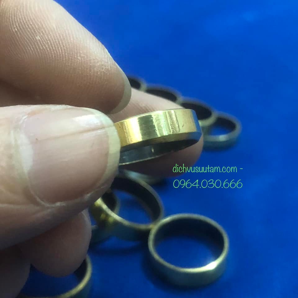 Nhẫn chế tác bằng vỏ đan 12ly7