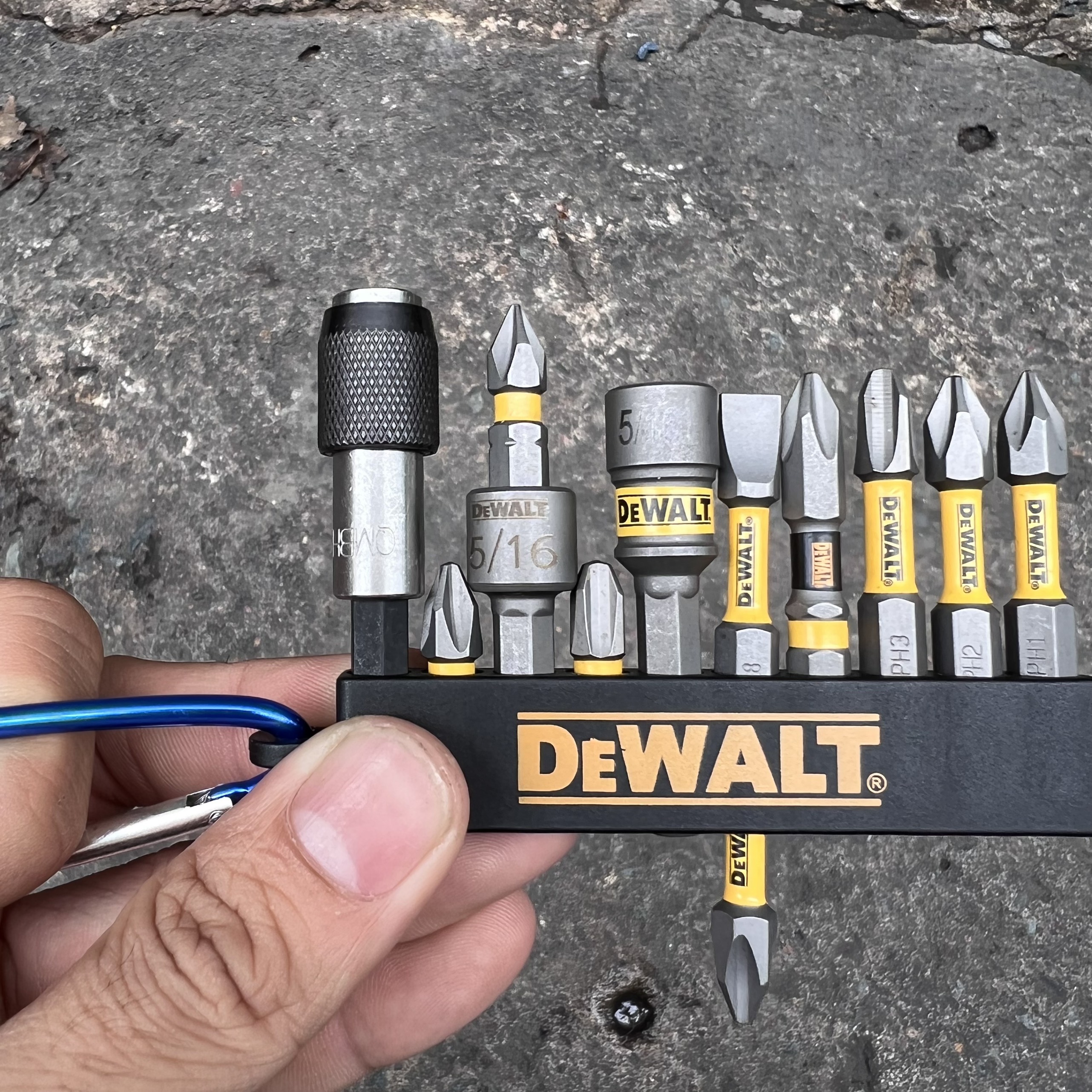 Bộ Mũi Vít DEWAT + 2 Đầu Bắn Tôn