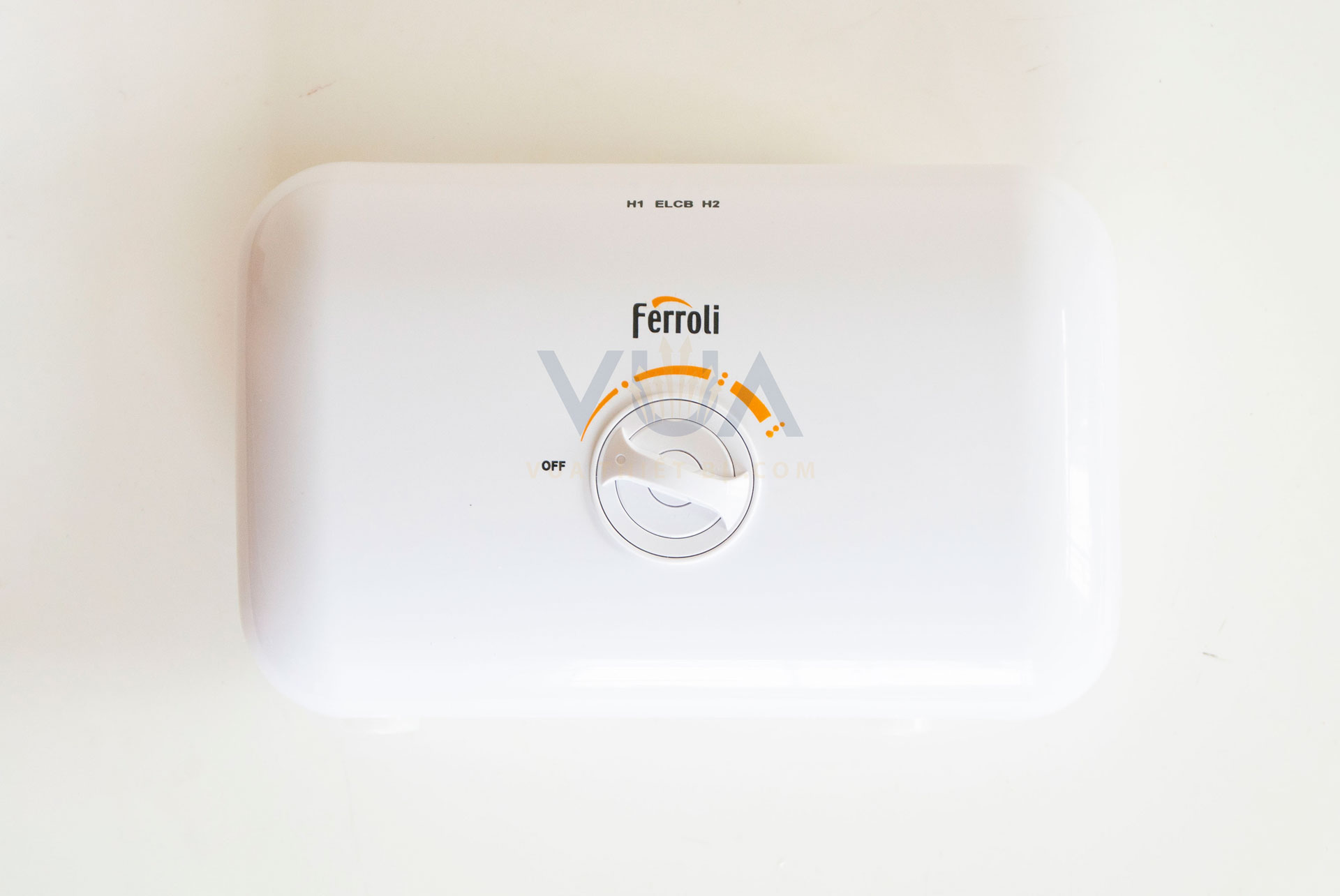 FERROLI RITA FS 4.5TE - Máy nước nóng trực tiếp