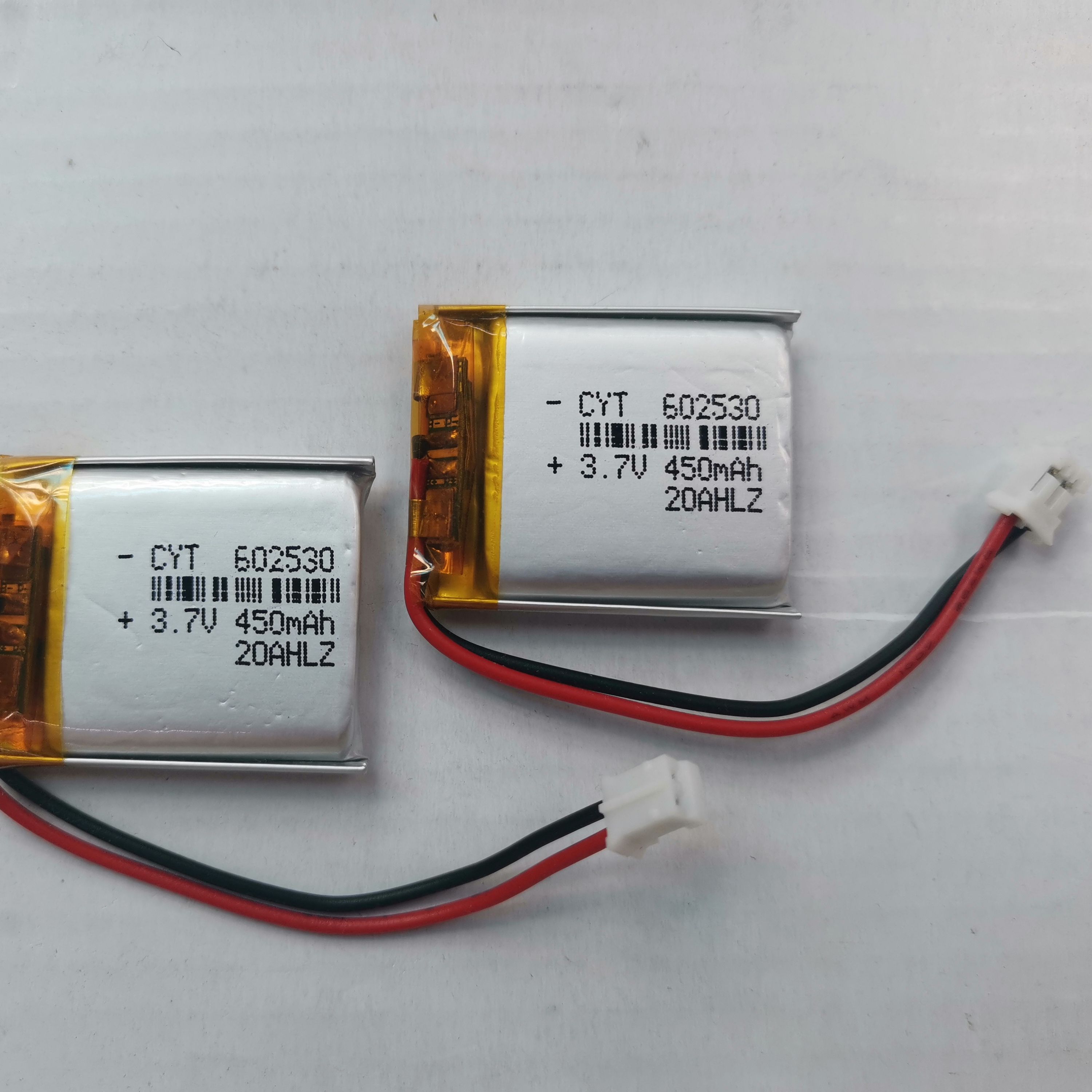 【Mary DAI Store】3.7V 2 wires 602530 battery with connector terminal , used for bluetooth MP4 1pcs/lot. 