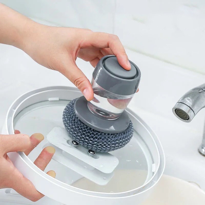 Dụng cụ cọ xoong nồi thông minh tay cầm có ngăn chứa chứa nước rửa chén