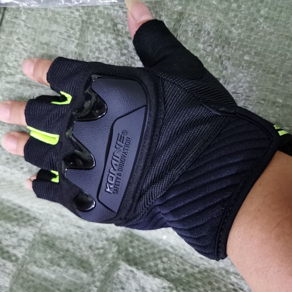 Găng tay lái xe nửa ngón komine gk-242