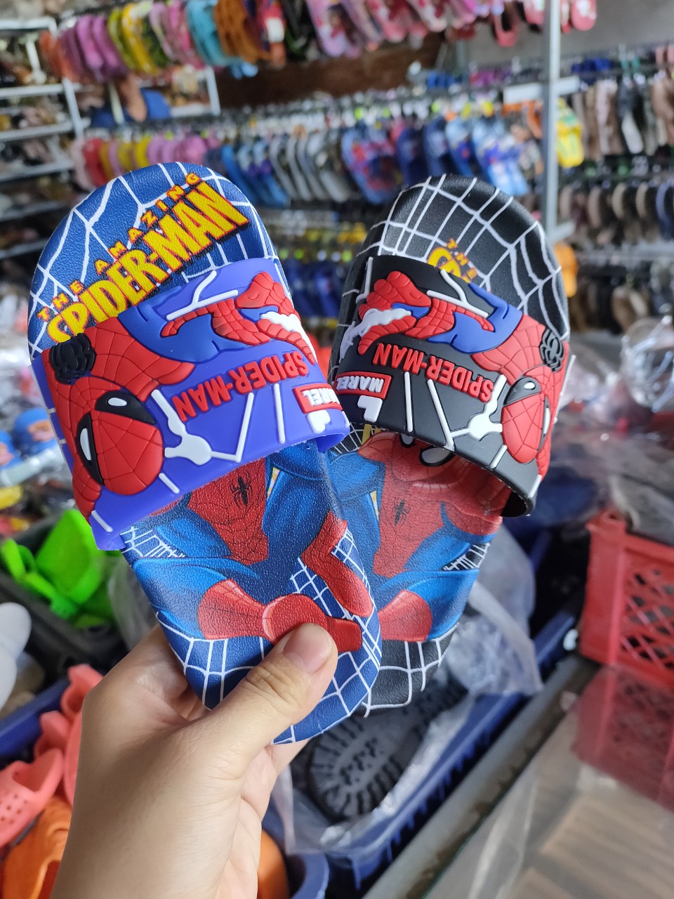 DÉP SIÊU NHÂN NHỆN 3D ĐẾ DẺO CHO BÉ TRAI