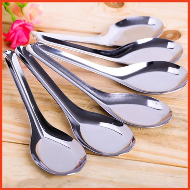 1 cái Thìa inox ăn phở cán ngắn SE1