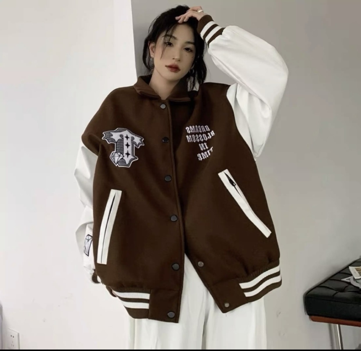 Áo Khoác Bomber Cổ Bẻ Kiểu Nút Bấm TIME MONEY 56