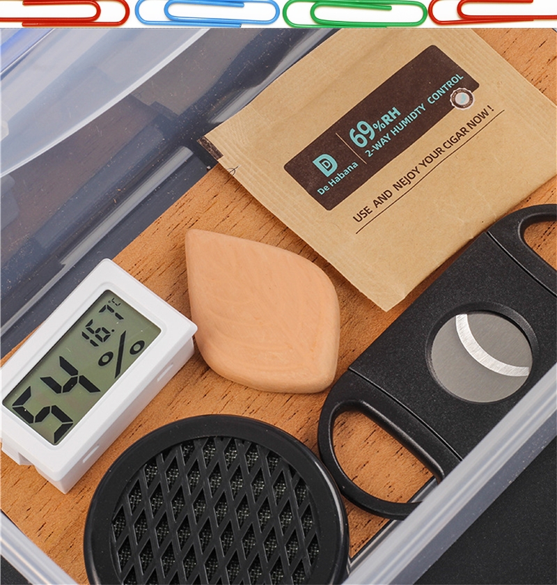 %E3%80%90Deal%20of%20the%20day%E3%80%91%20Box%20Humidor%20Transparent%20Plastic%20Storage%20Moisturizing%20Box%20With%20Accessories%20Hygrometer%20Cedar%20Wood%20Chips%20Cutter%20-%20Image%208