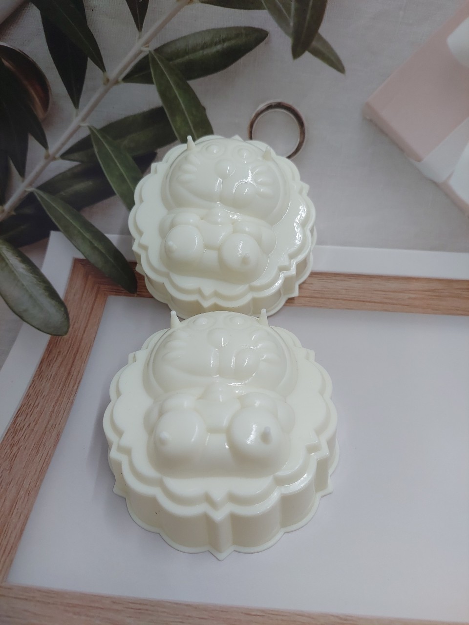 2 KHUÔN RAU CÂU TRUNG THU DOREMON -  RT 28