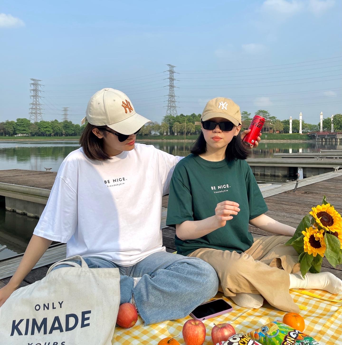 [T1] Áo phông cộc tay - Be Nice Tee KIM 2022