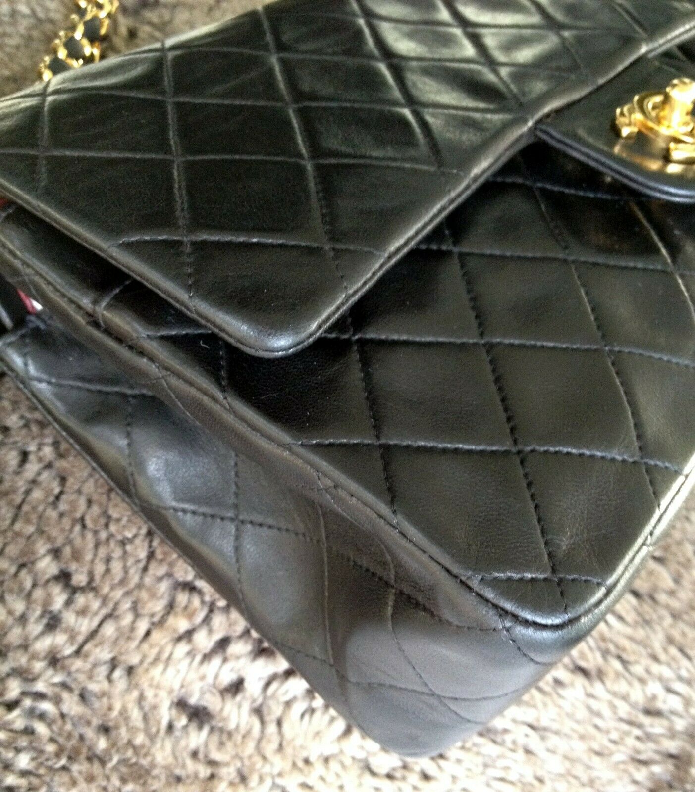 Pristine Chanel 2006 Vintage Black Medium Classic Flap Bag 24k GHW