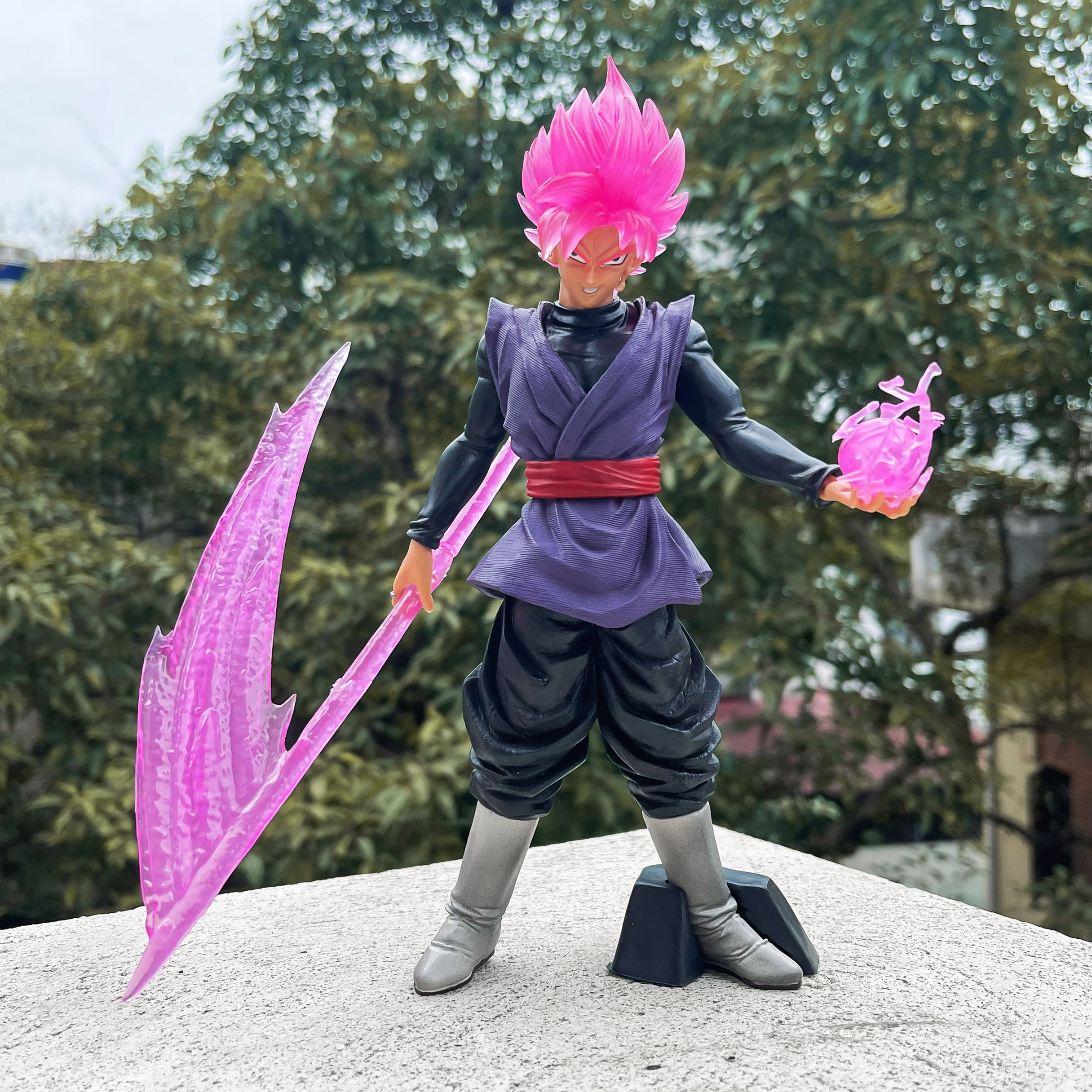 Mô hình black goku siêu phẩm chất lượng