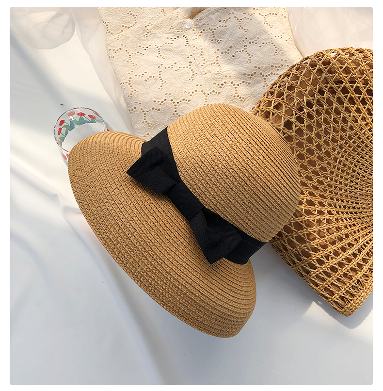 Mũ cói vành cụp nơ đen Trendy