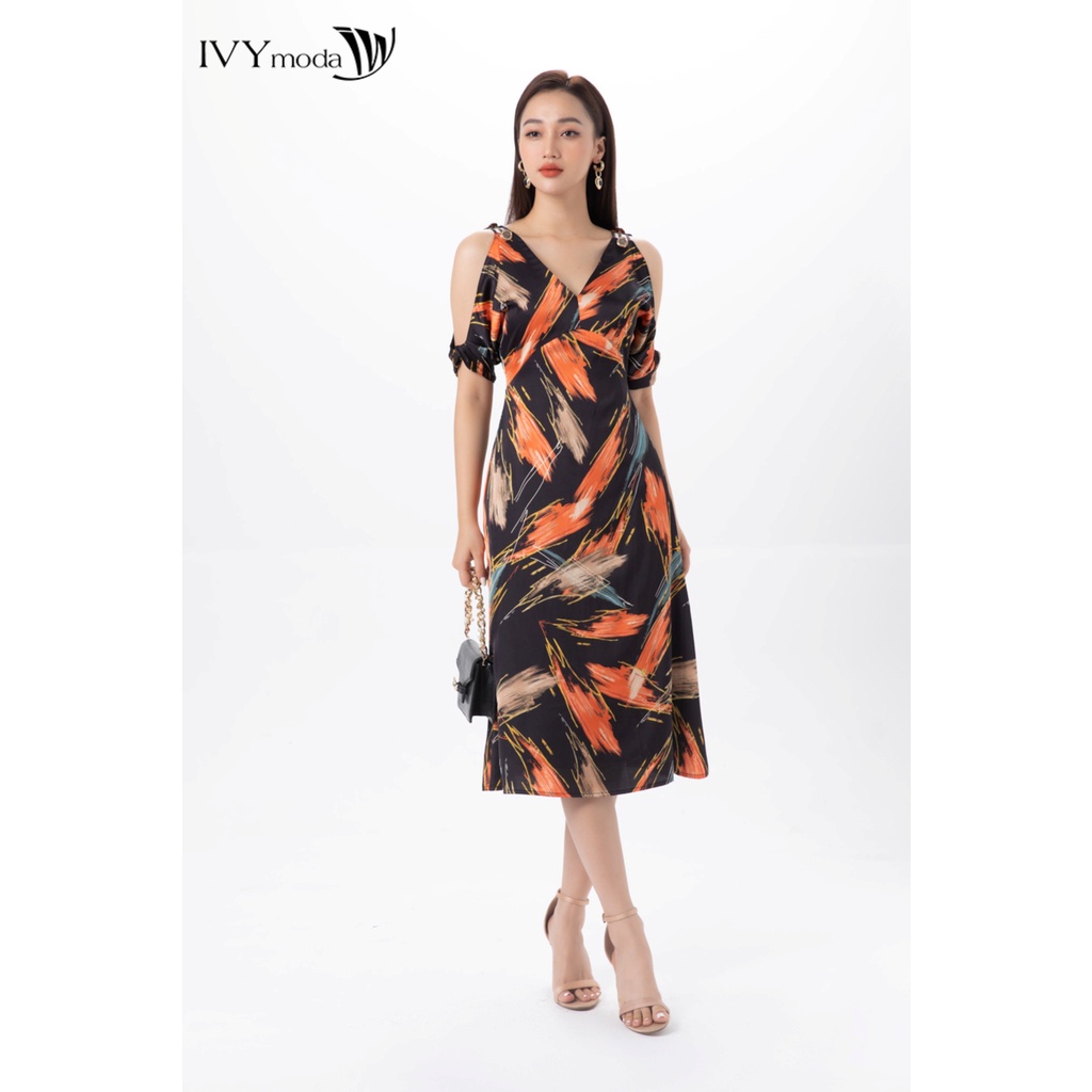 [ Nhập mã LAZSOCIAL10 - Giảm 20% tối đa 99K đơn 199K ] Đầm lụa Cut-Out vai IVY moda MS 48M7254