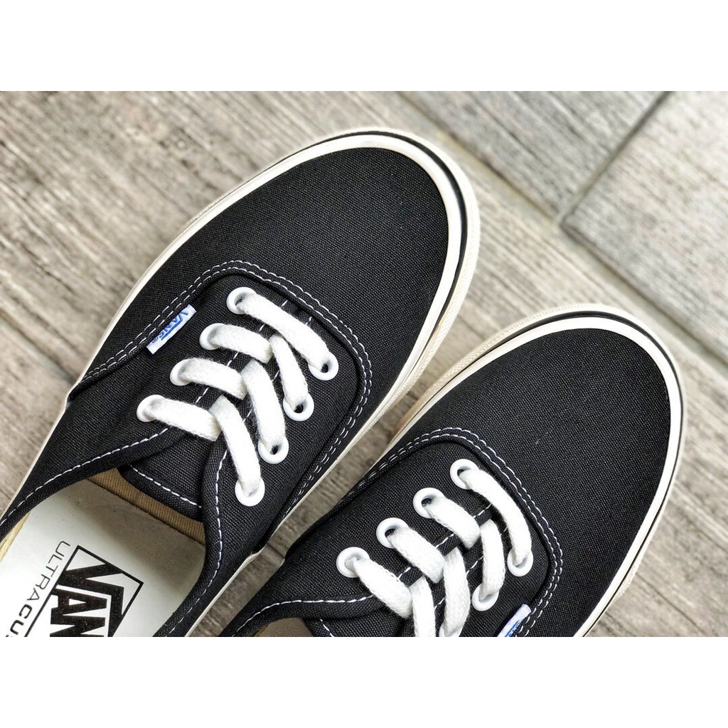 Vans authentic hot sale 4 holes