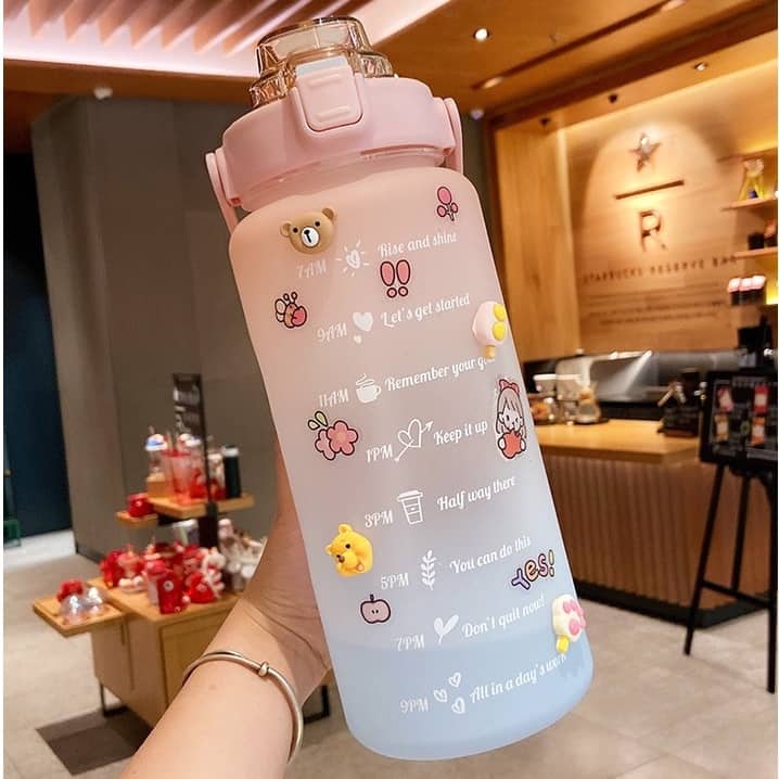 Bình nước 2l có vạch báo giờ