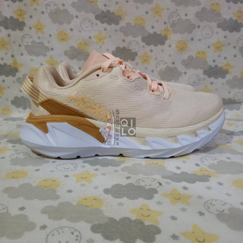 Sepatu Hoka One One Elevon Almond Milk White Lazada Indonesia