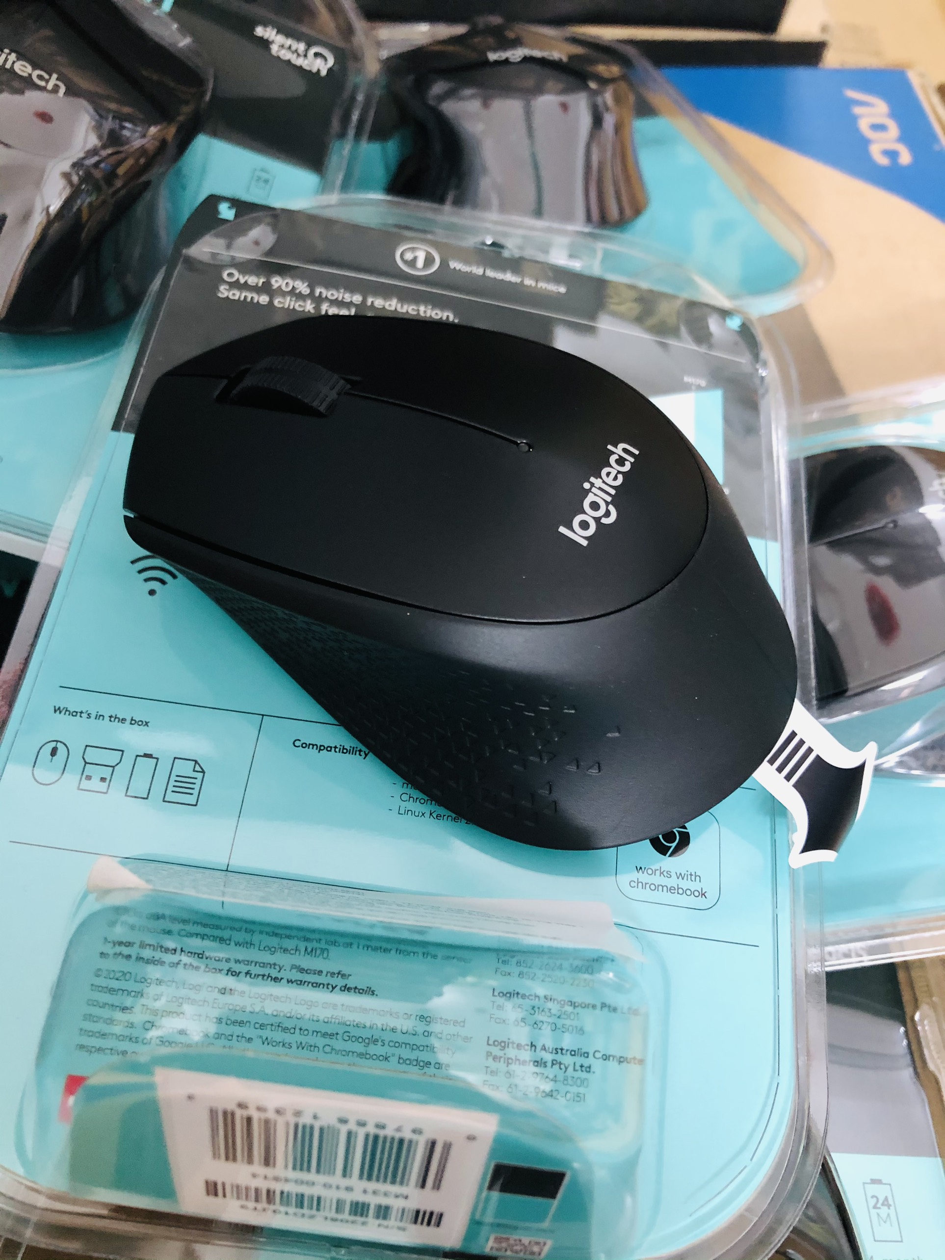 Chuột không dây Logitech M331 Silent - Màu Đen