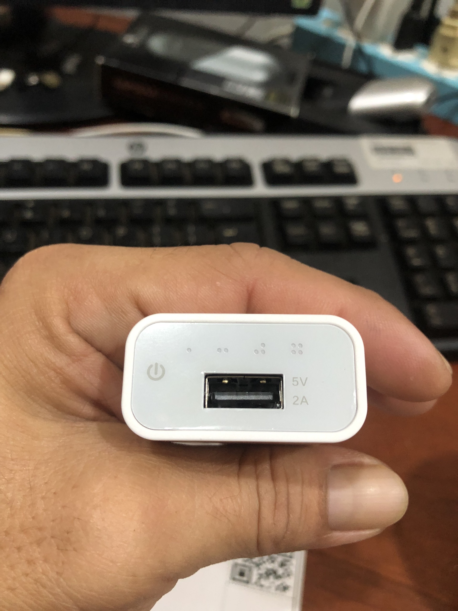[XẢ HÀNG]PIN DỰ PHÒNG TITAN P5 CAO CẤP 5000MAH