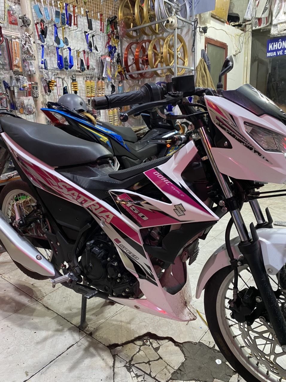 Tem Rời Candy cao cấp Satria màu trắng hồng đen